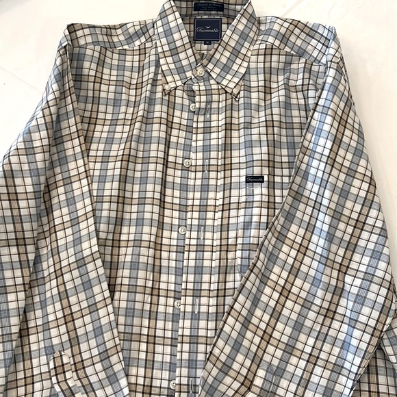 Faconnable button down shirt, size medium - Picture 1 of 3